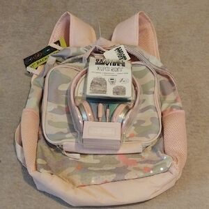 Pink Camo Backpack with Headphones